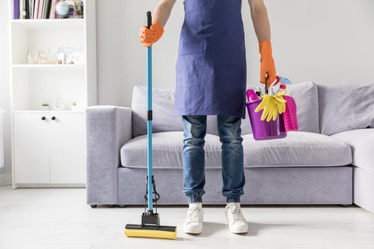 how to deep clean apartment