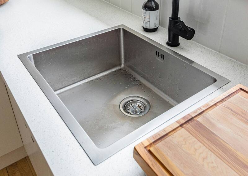 how to clean stainless steel sink