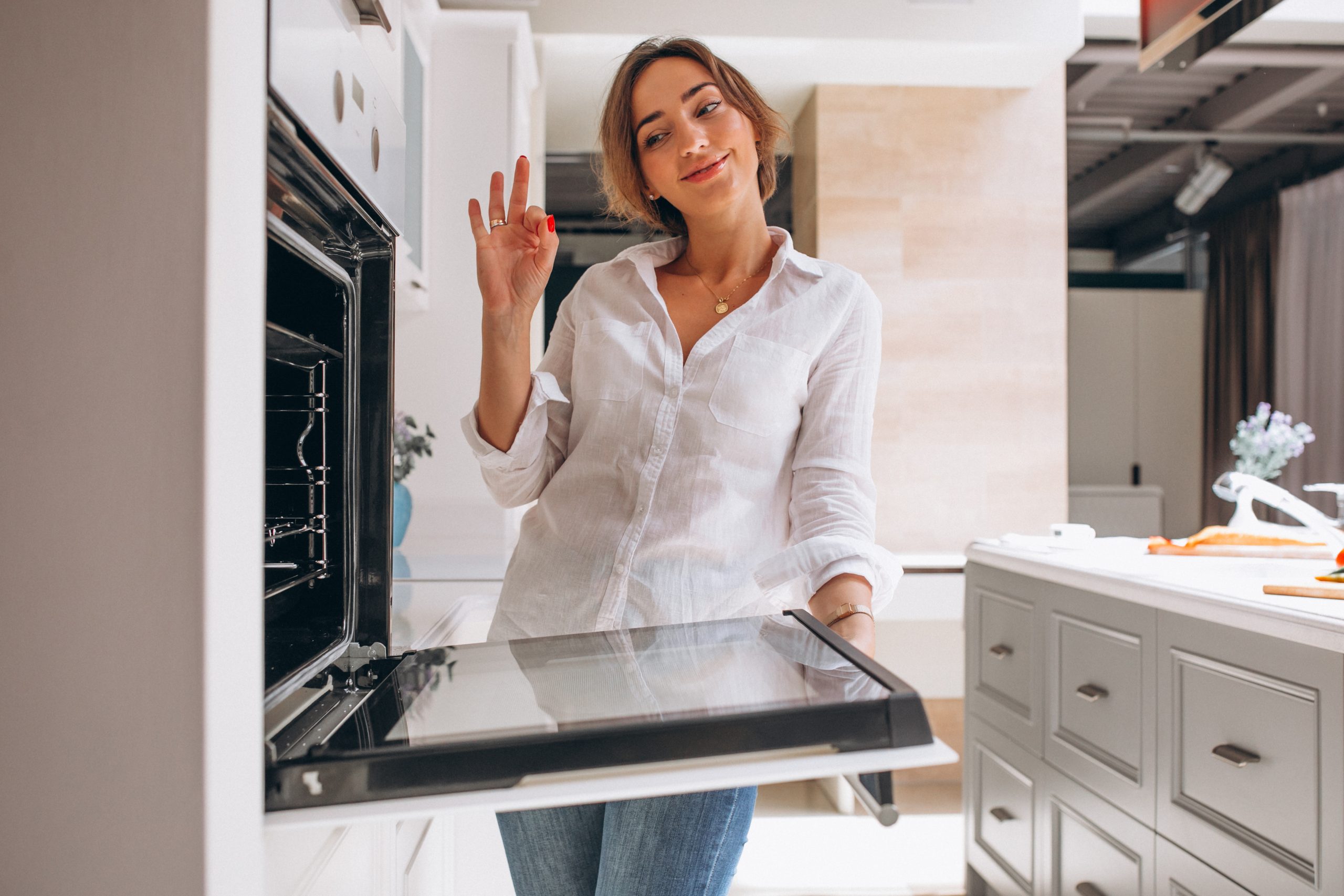 how to clean oven without scrubbing