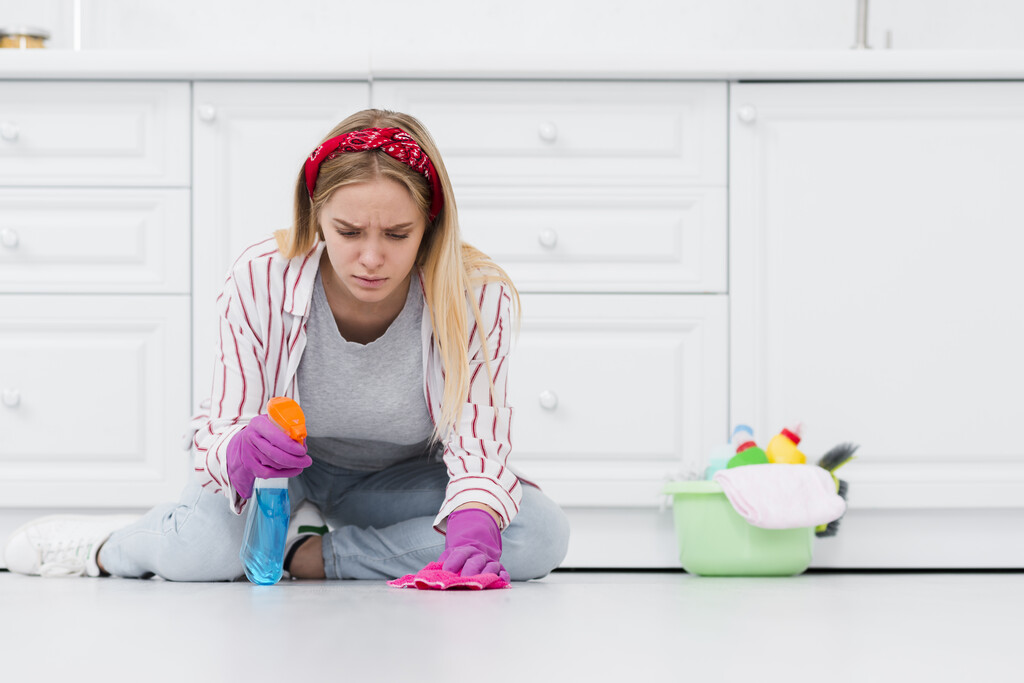 how to clean vomit from carpet